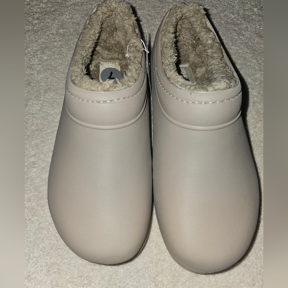 Skechers Taupe Faux Fur Lined Slip-Ons